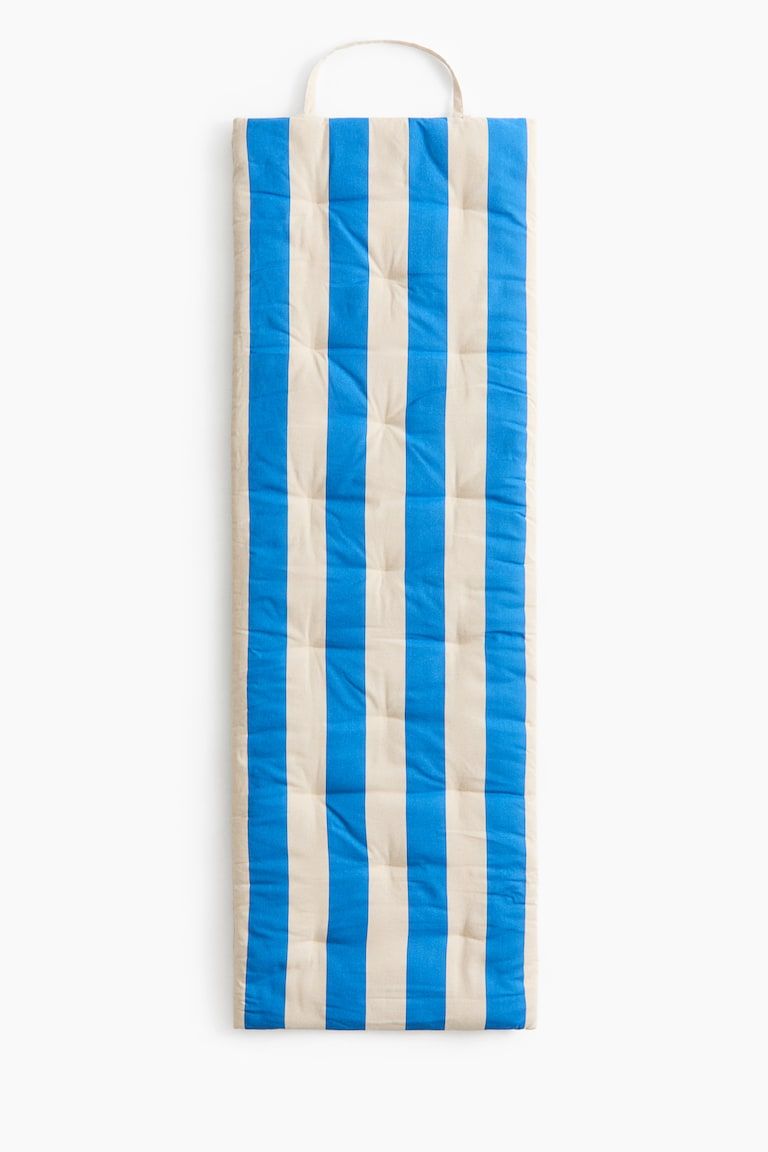 Water-Repellent Beach Mattress