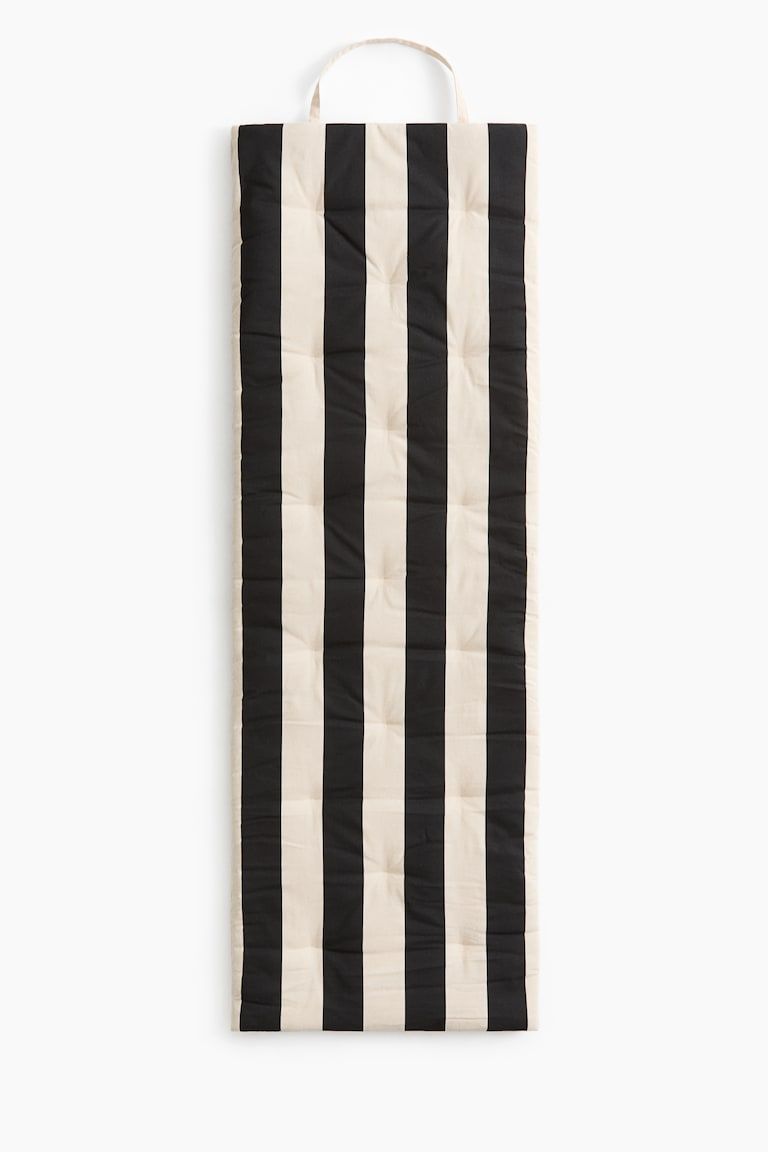 Water-Repellent Beach Mattress