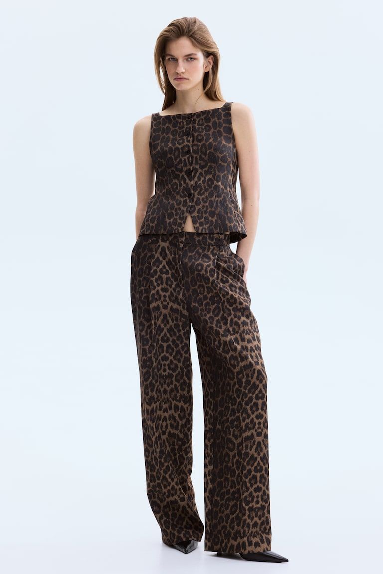 Wide-Leg Pants with Belt