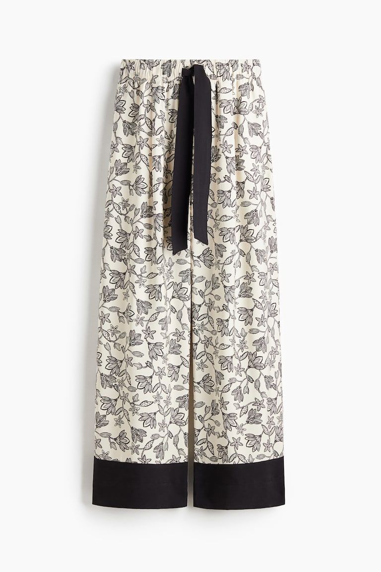 Wide-Leg Pants with Tie Belt