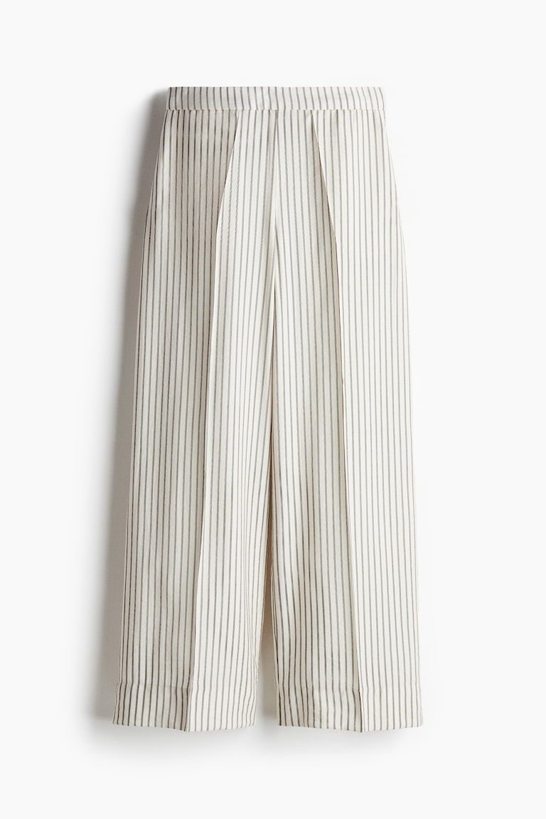Wide trousers
